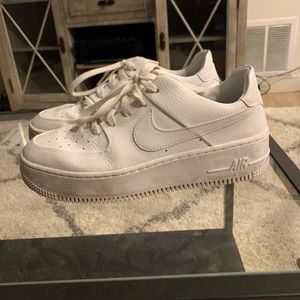NIKE AF 1 SAGE LOW